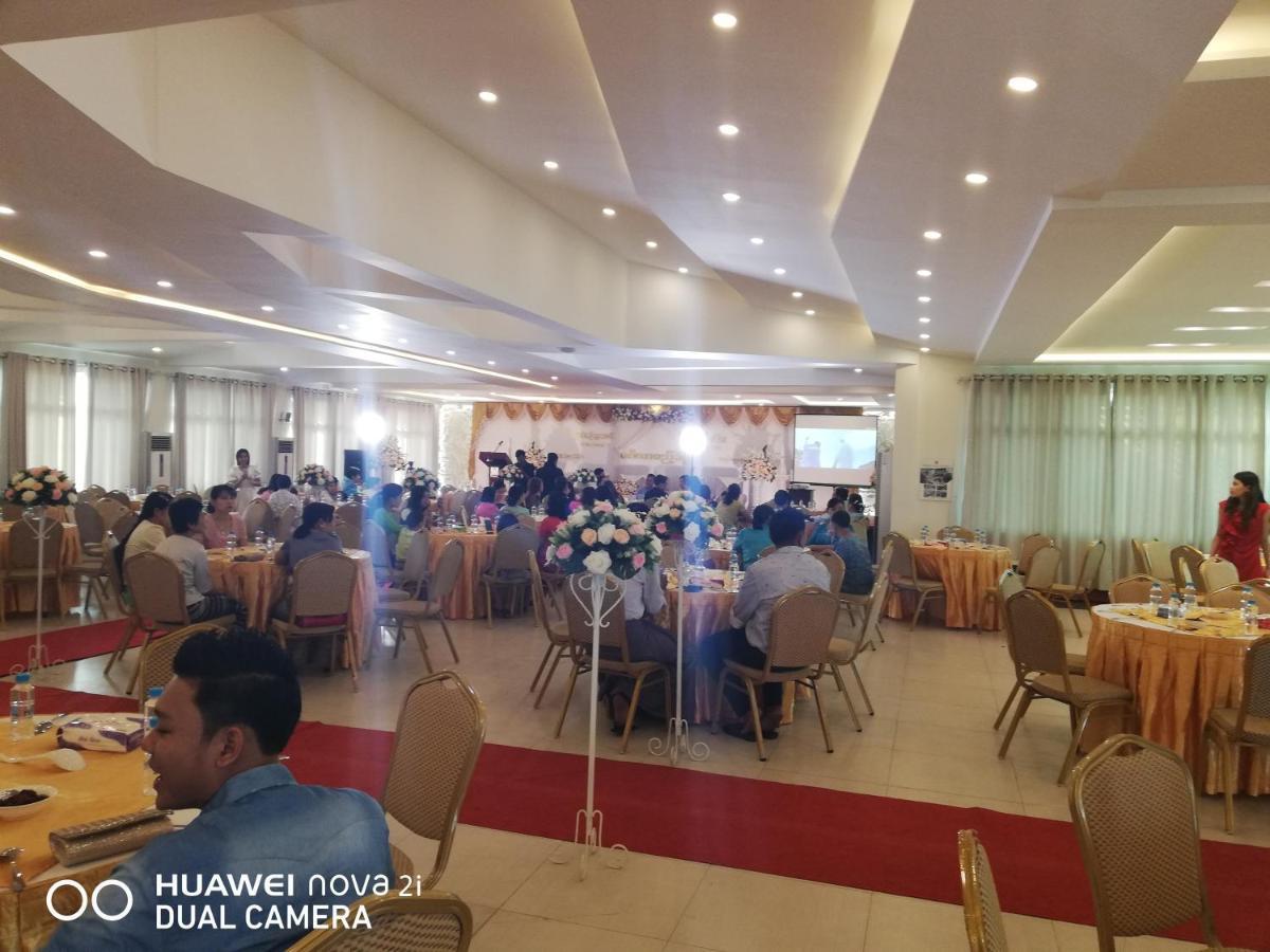 โรงแรมสุพรีม ย่างกุ้ง ภายนอก รูปภาพ